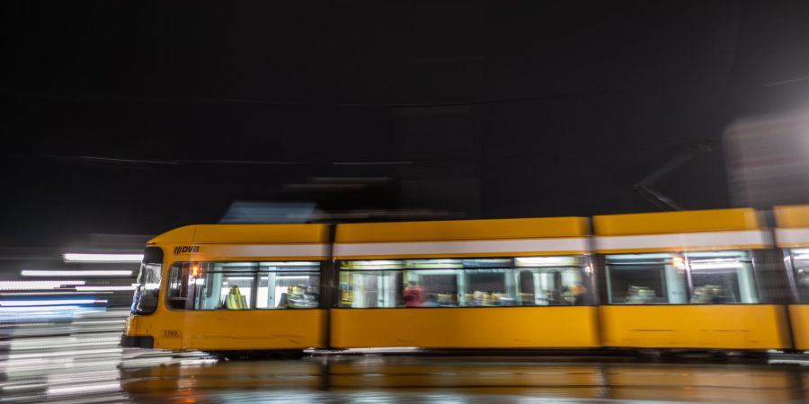 Messerangriff in Strassenbahn