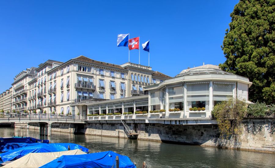 Baur au lac Hotelgebäude.