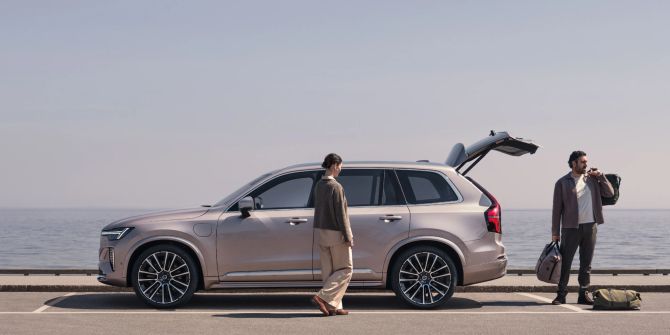 Volvo CX90
