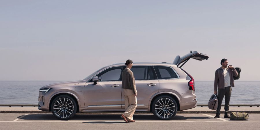 Volvo CX90