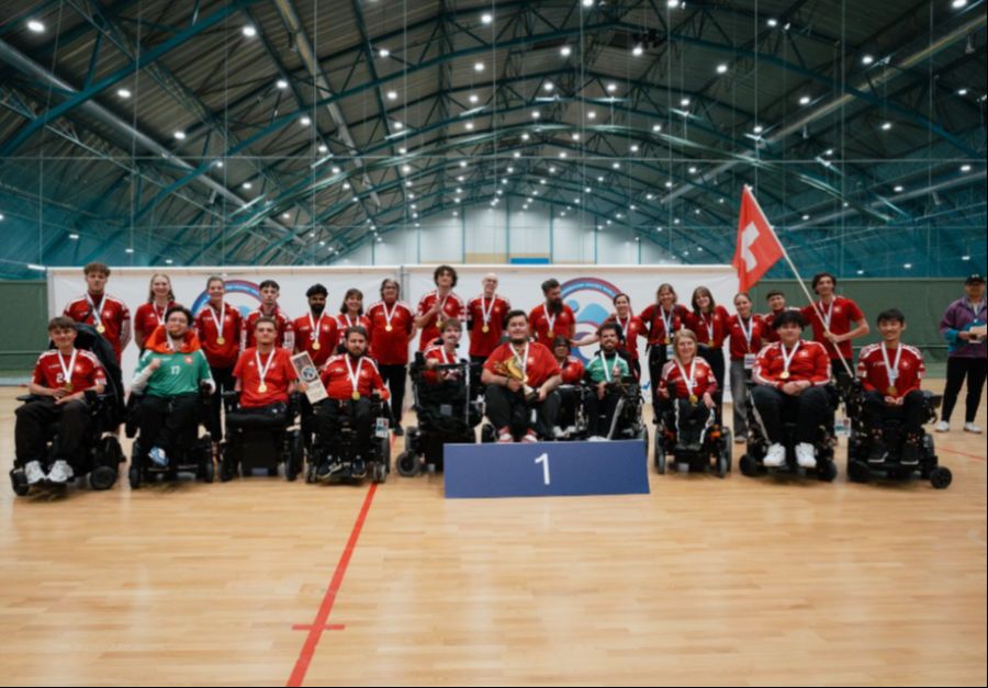 Powerchair-Hockey-Nati