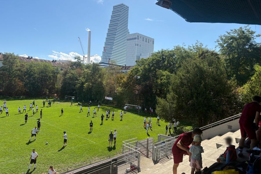 Auf dem altehrwürdigen Landhof stand vergangenes Wochenende für einmal wieder der Fussball im Mittelpunkt.