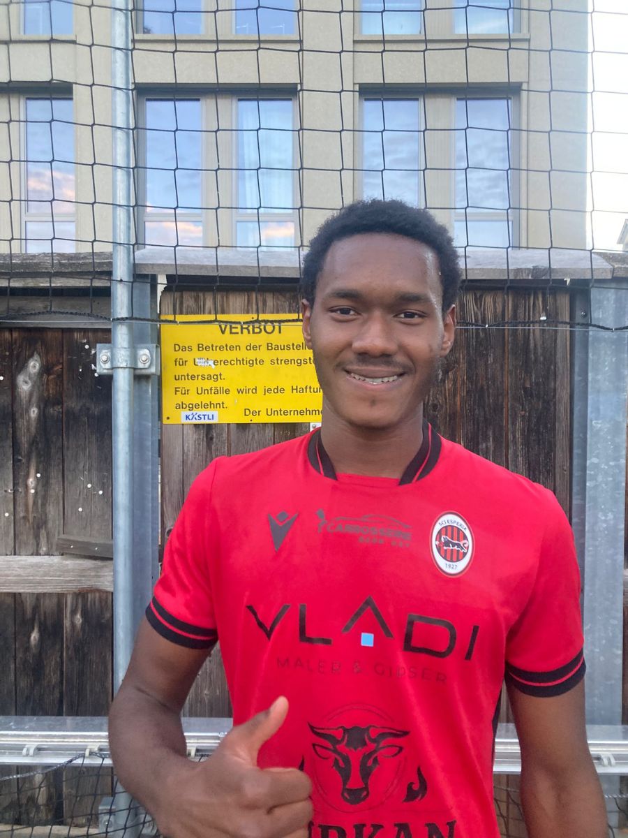 Balde schiesst seine Farben mit zwei Toren zum Sieg.