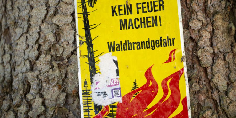 Aufgrund der Trockenheit und Feuergefahr müssen im Baselbiet mehrere Veranstaltungen abgesagt werden - jetzt auch ein Rockfestival in Gelterkinden. (Symbolbild)