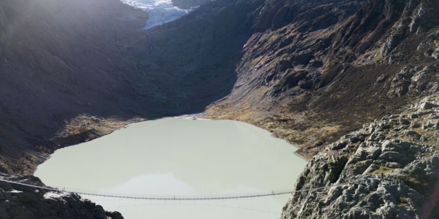 Die Wasserkraftnutzung des vor dem Triftglescher entstandenen Sees ist eines der Grossprojekte, das die Kraftwerke Oberhasli derzeit planen. (Archivbild)