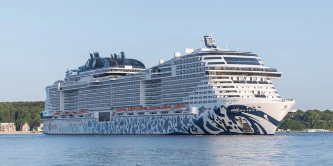 Ein Kreuzfahrtschiff der MSC Cruises. (Archivbild) kreuzfahrtschiff wal