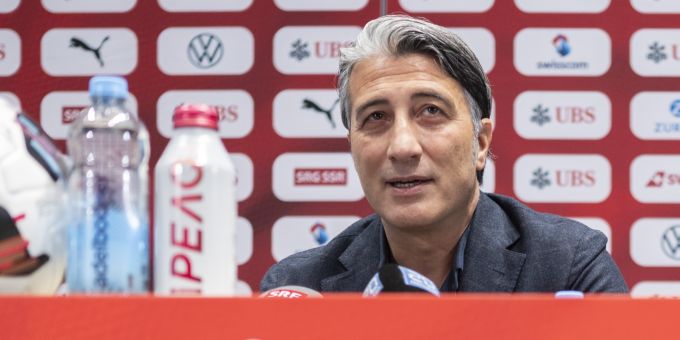 Trainer Murat Yakin hat sein Aufgebot für die US-Testspiele der Schweizer Nati bekanntgegeben. Murat Yakin Schweizer Nati