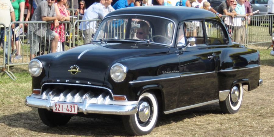 Opel_Olympia_Rekord