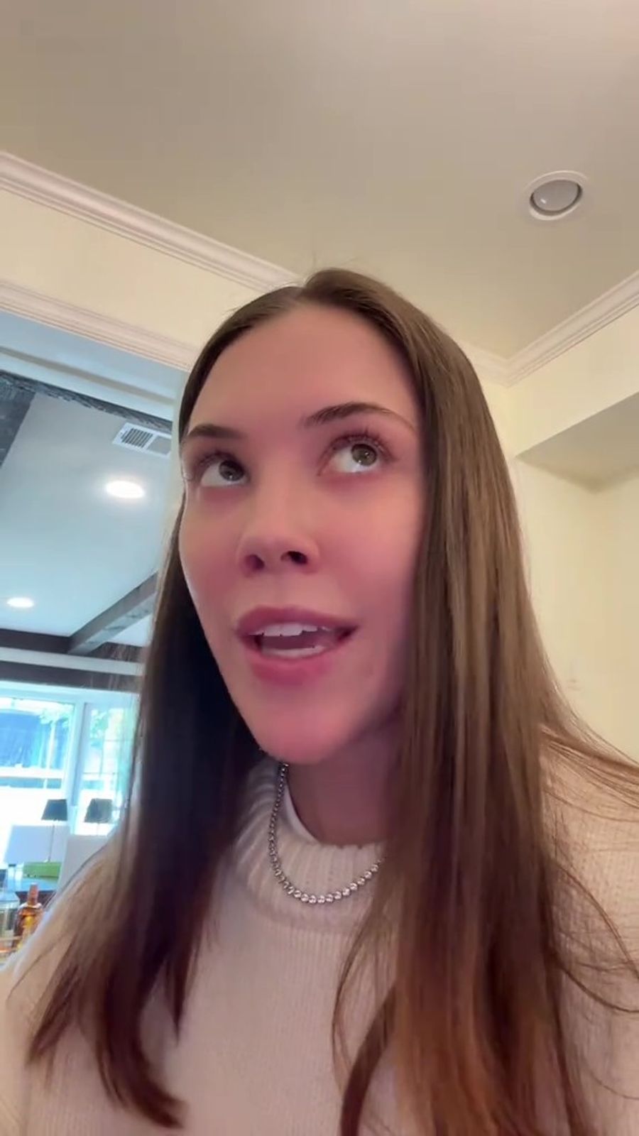 Amanda Luxus Schrank