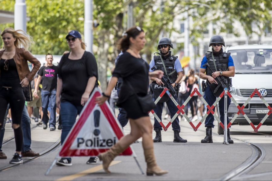 Stadtpolizei Zürich Wachen Öffnungszeiten