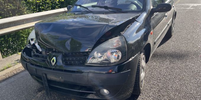 In Goldach kam es zu einer Auffahrkollision zwischen drei Autos. Auffahrkollision