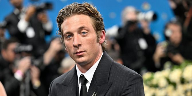 Jeremy Allen White