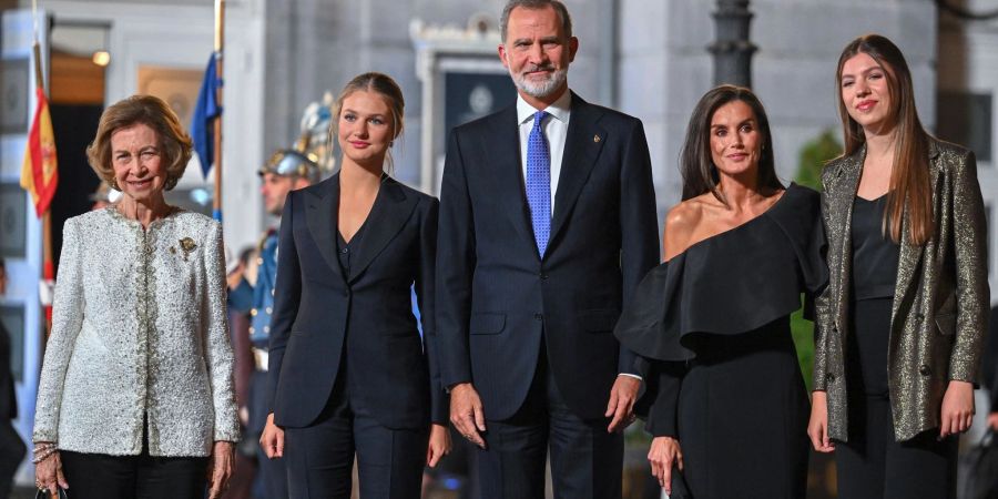 König Felipe und die Königsfamilie wohnten der Zeremonie bei. (Foto Archiv)