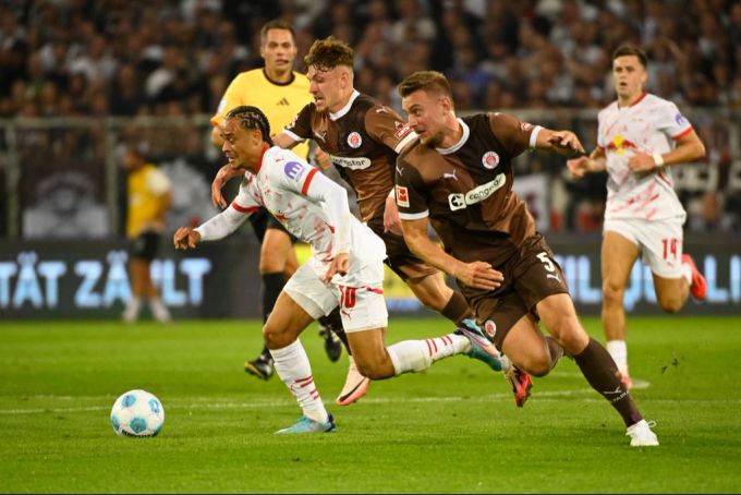 Bundesliga: Der FC St. Pauli sichert sich am heimischen Millerntor einen Punkt gegen Leipzig. Bundesliga
