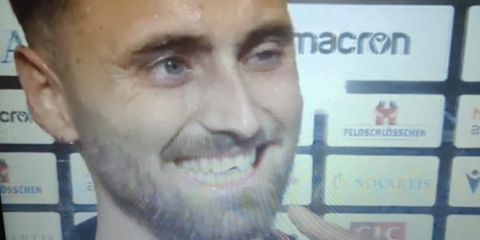 Dominik Schmid erlebt einen schmerzhaften Abend. FC Basel