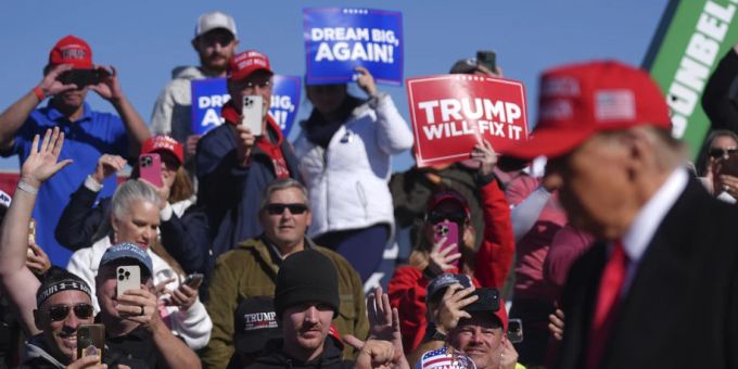 Die US-Wahlen stehen kurz bevor. Die Trump-Fans rüsten sich bereits. US-Wahlen