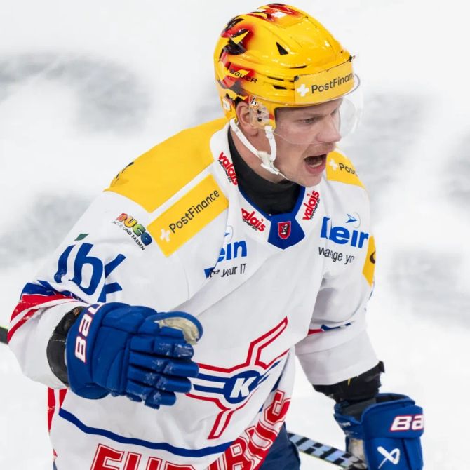 EHC Kloten Miro Aaltonen