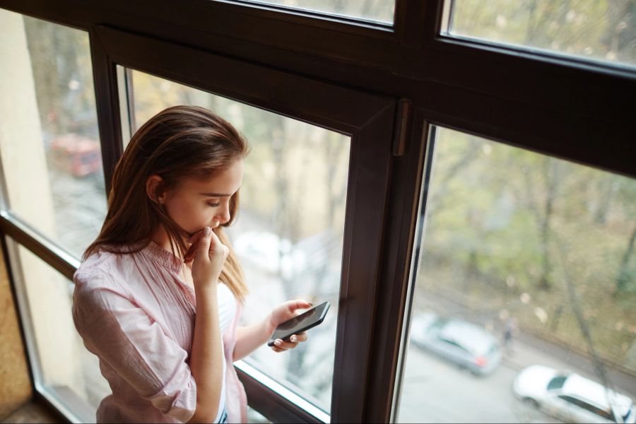 Teenager, Mädchen, Smartphone