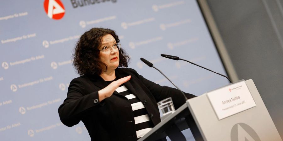 Die Nachfrage nach Arbeitskräften in Deutschland bleibt auch im Oktober schwach.