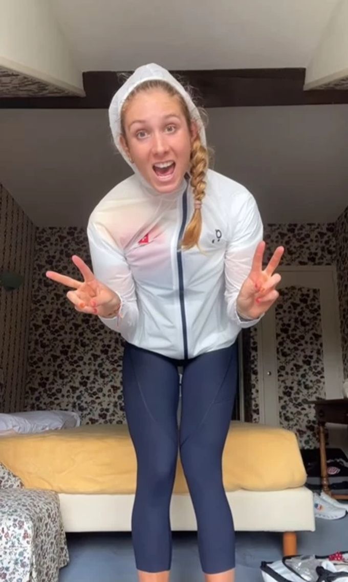 Célia Dupré tritt für die Schweiz bei Olympia an. célia dupré