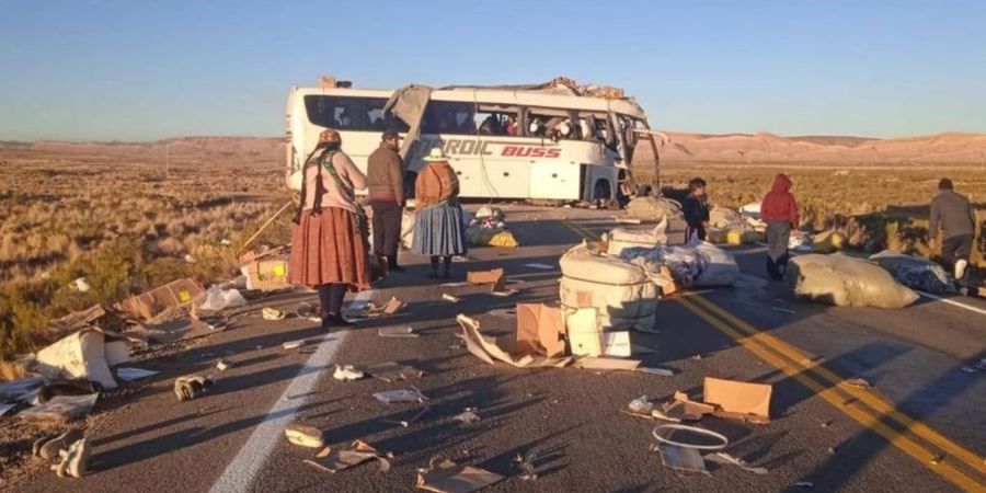 UNfall Bus Bolivien