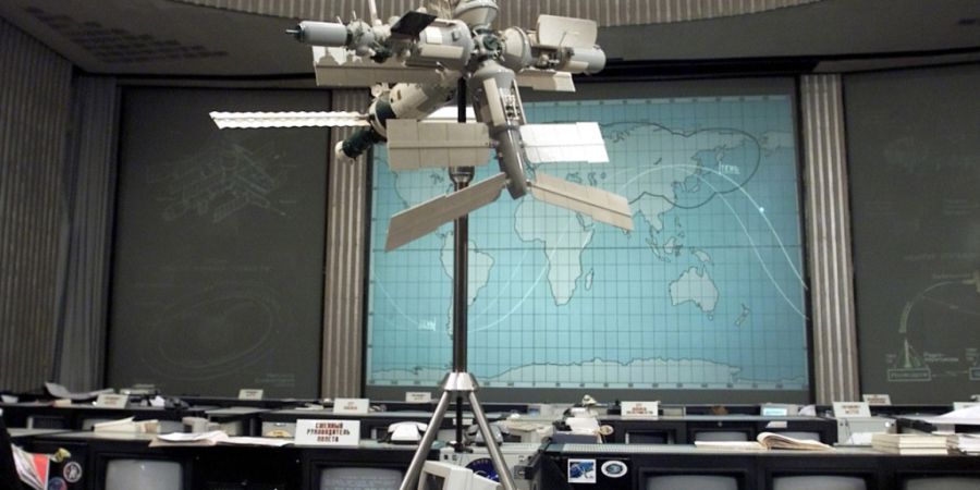 Ein Modell der Raumstation Mir steht im Missionskontrollzentrum in Koroljow, ausserhalb von Moskau.