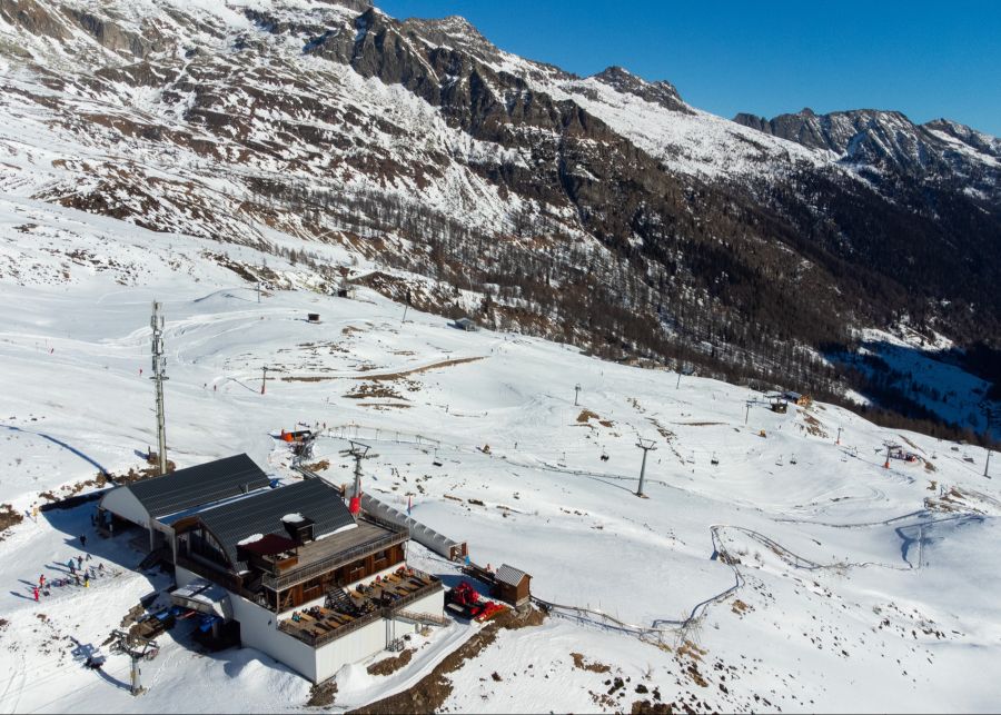 Die Skigebiete überlegen sich nun, Kurzarbeit anzumelden.