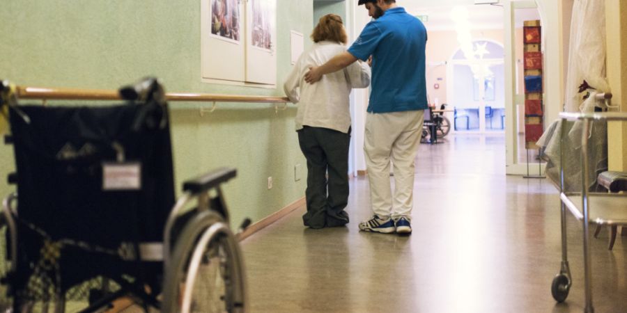 Haupttreiber für die angestiegenen Gesundheitskosten war 2024 unter anderem die Langzeitpflege. (Archivbild)