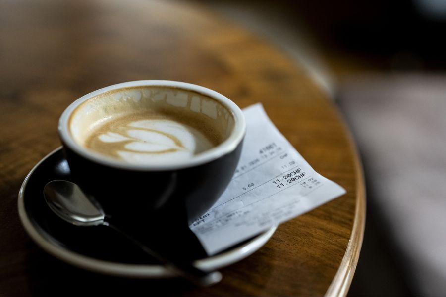 Ein guter Cappuccino allein reicht längst nicht mehr – heutzutage entscheidet auch Einrichtung und Atmosphäre darüber, welches Lokal zum Trendspot wird.