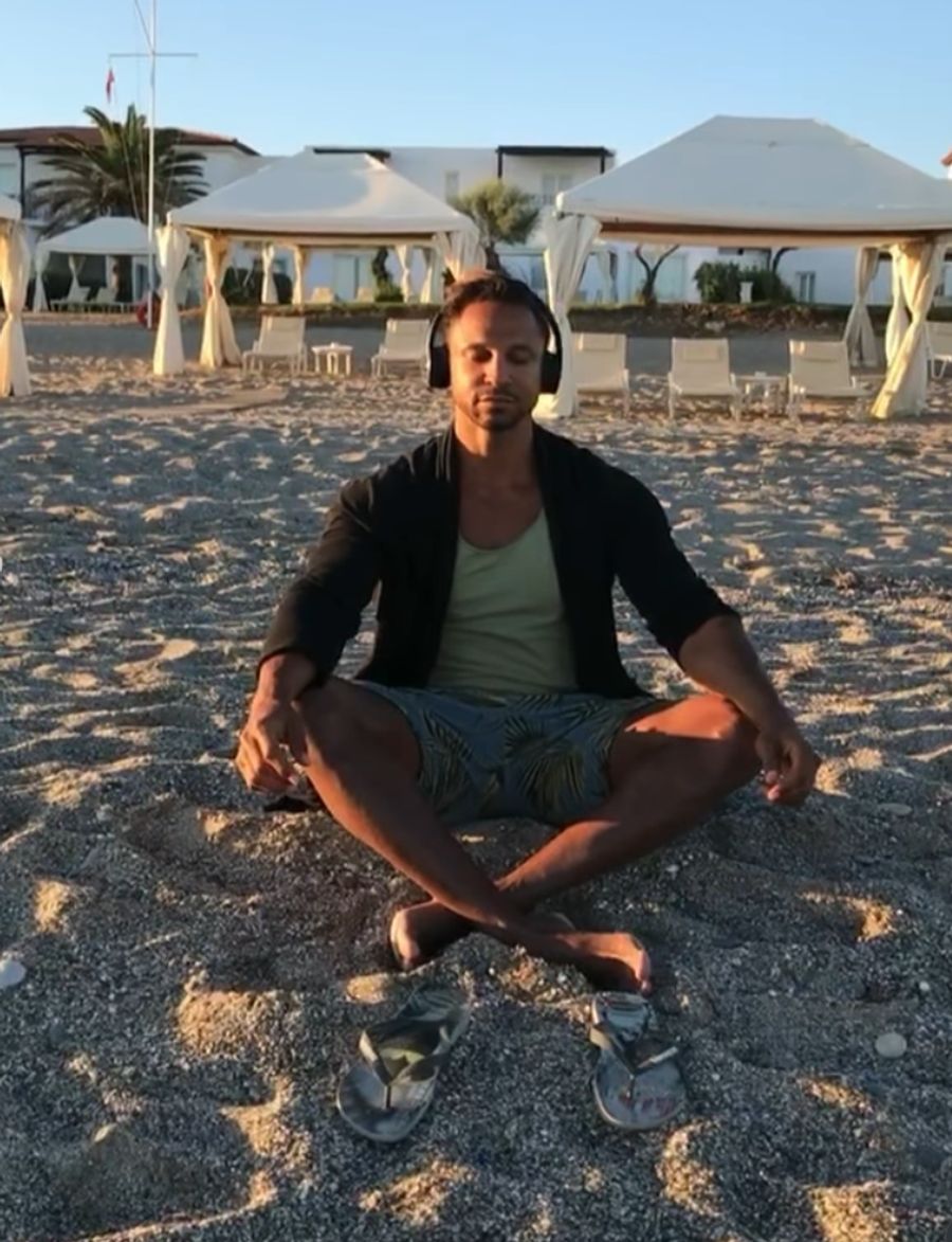 Seine Ex kämpft unerbittlich gegen ihre Krankheit, doch ihr Ex scheint sich derzeit um andere Dinge zu kümmern.