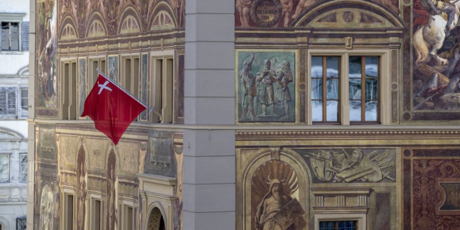 Die Schwyzer Regierung verfolgt die Projektarbeiten an der Löwenkreuzung in Pfäffikon SZ nicht mehr. (Symbolbild)