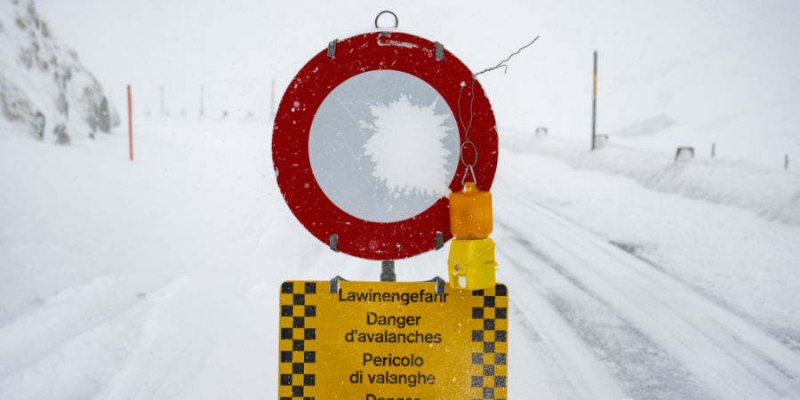 Im Alpstein herrscht Lawinengefahr. Die Innerrhoder Behörden warnen vor Wanderungen an den Ostertagen. (Archivbild)