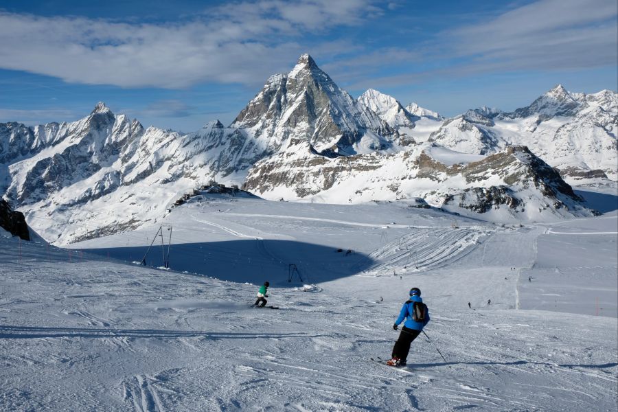 Pisten Schnee Abfahrt leer