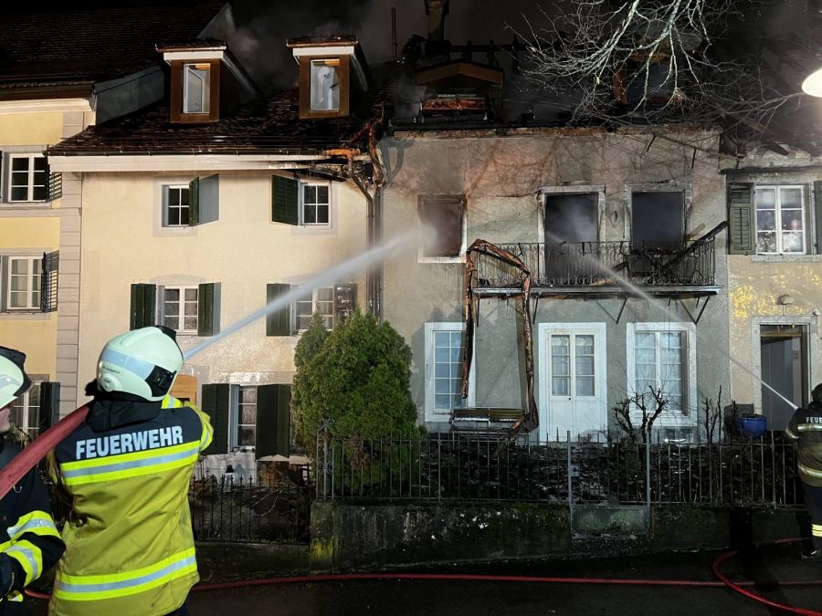 Bei dem Feuer in Solothurn wurde offenbar niemand verletzt, sechs Personen wurden aber zur Kontrolle ins Spital gebracht.