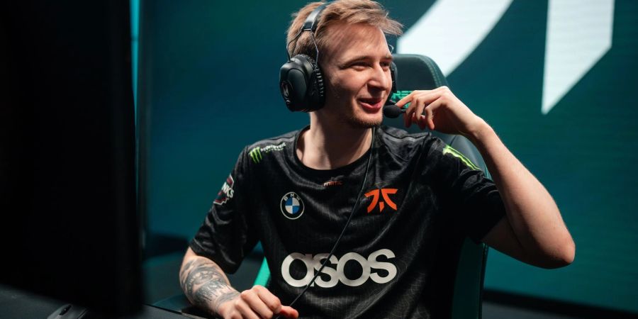 Nach einem souveränen 3:1 gegen G2 steht Fnatic um Marek "Humanoid" Brázda im Halbfinale der LoL-Liga LEC.