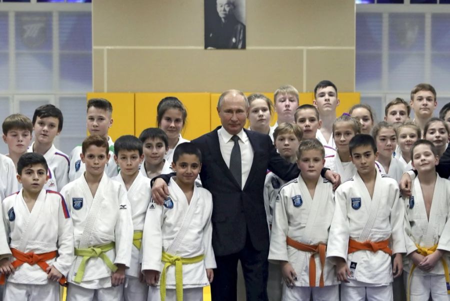 Schon seit 2008 ist der russische Präsident Ehrenpräsident des Judo-Weltverbands.