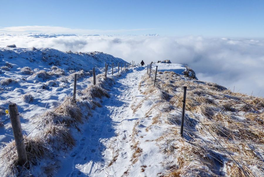 Schnee Wanderweg Wolken Sonne