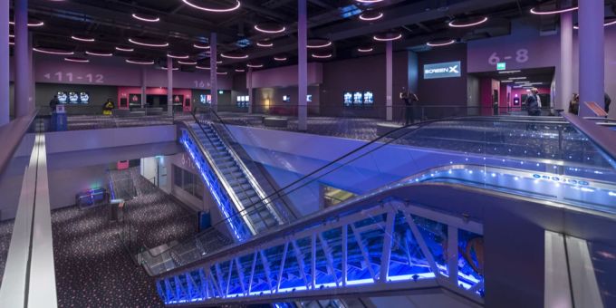 Das Foyer der Arena Cinemas im Stücki Park in Basel, am Mittwoch, 30. Juni 2021. Arena Cinemas Basel