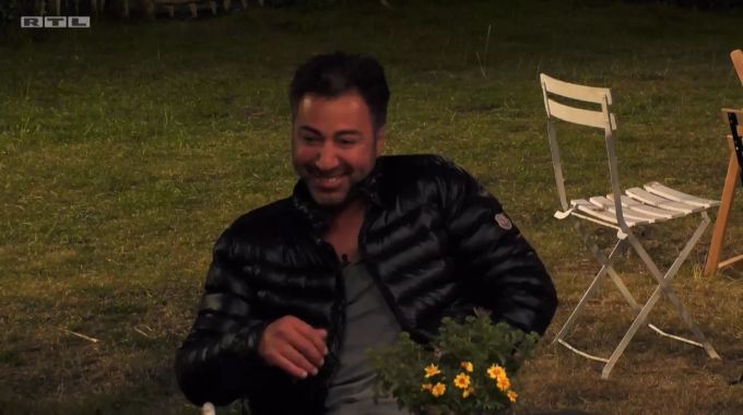 «Das Sommerhaus der Stars»: Kubi macht sich lustig über den Bodybuilder Andreas. «Das Sommerhaus der Stars»