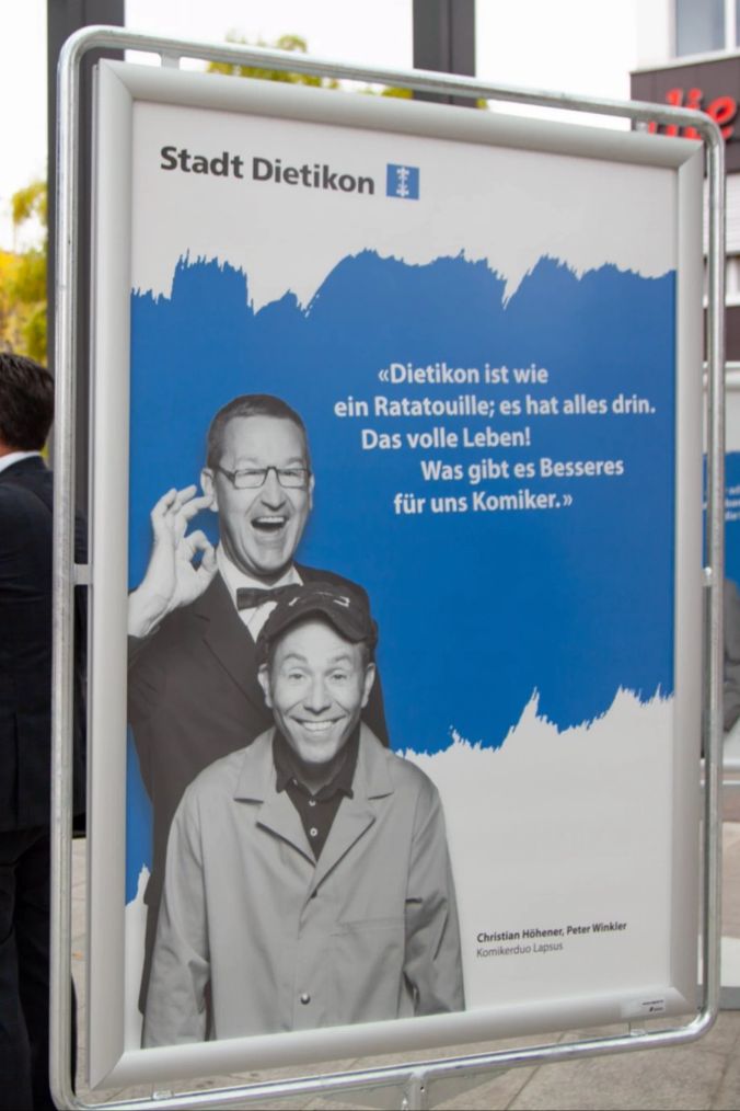 Das Plakat vom Komiker Duo Lapsus.