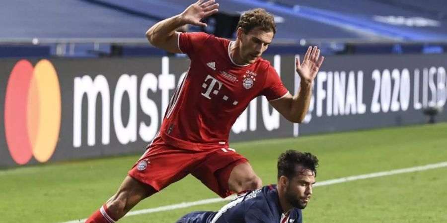 Hat das Triple noch nicht vollständig realisiert: Bayerns Leon Goretzka. Foto: David Ramos/Pool Getty/AP/dpa
