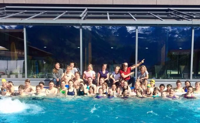 Gruppenfoto aus dem Trainingslager Lenk. Gruppenfoto aus dem Trainingslager Lenk.