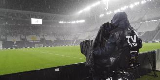 Chaos in der Serie A - Napoli erwägt rechtliche Schritte gegen Strafe Chaos in der Serie A - Napoli erwägt rechtliche Schritte gegen Strafe