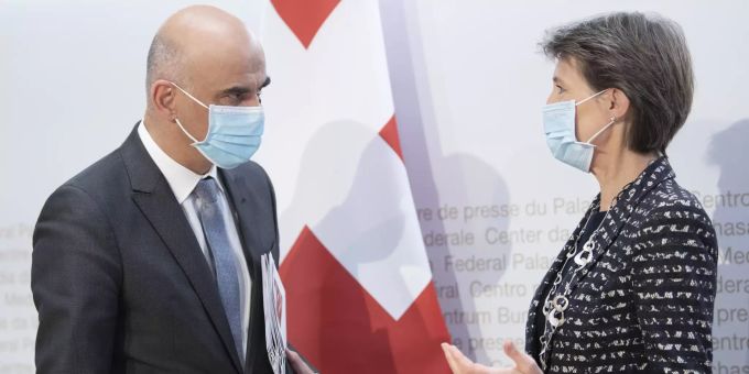 Der Bundesrat hat heute Sonntag neue Massnahmen gegen das Coronavirus beschlossen. SCB Bundesrat