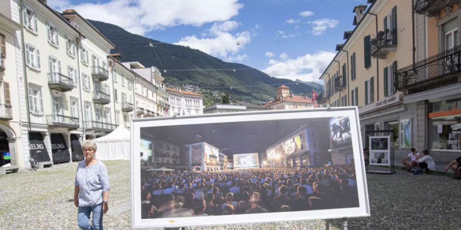 Beim Locarno Filmfestival 2020 blieb die Piazza Grande. Leoparden gehen dieses Jahr an zwei Filmemacherinnen, Lucrecia Martel aus Argentinien und Mari Alessandrini aus der Schweiz - und damit an Filmprojekte, die wegen der Coronakirse unterbrochen werden mussten.