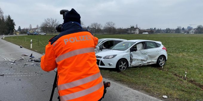 Verkehrsunfall in Riedikon. Verkehrsunfall in Riedikon