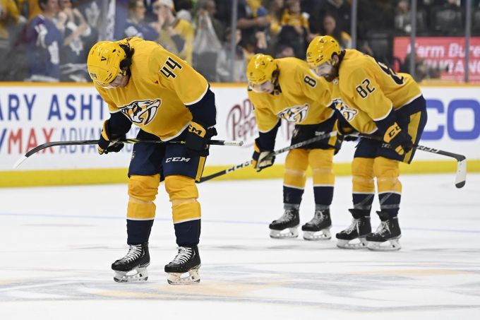 Ohne Captain Roman Josi verlieren die Nashville Predators gegen Toronto. NHL