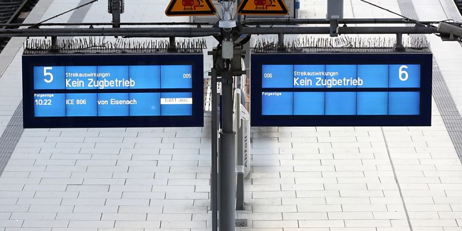 Warnstreiks in Deutschland führten am Montag zu leeren Bahnhöfen, wie hier am Hamburger Hauptbahnhof.