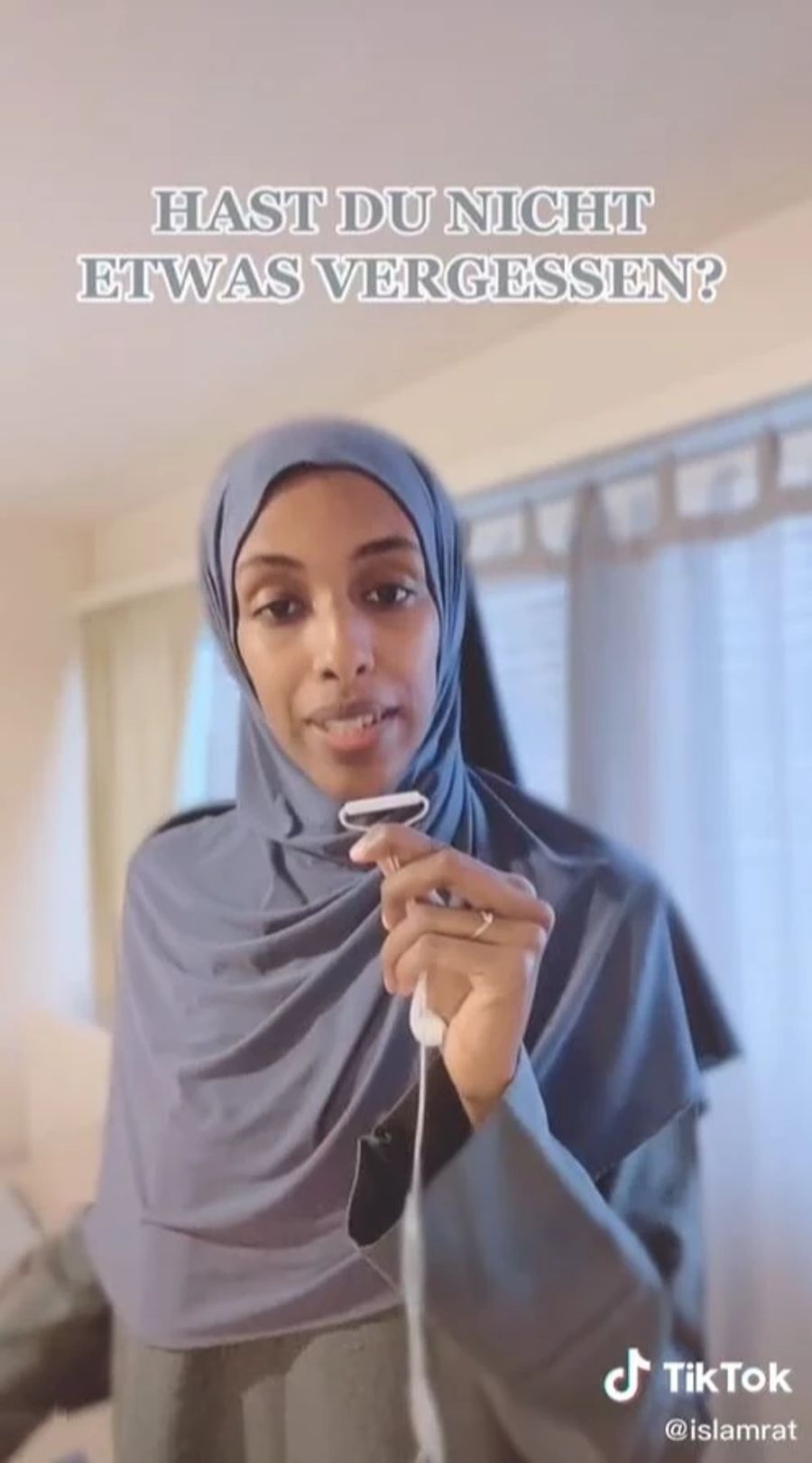 Maimouna Ahmed ist eines der Gesichter des IZR auf Social Media.