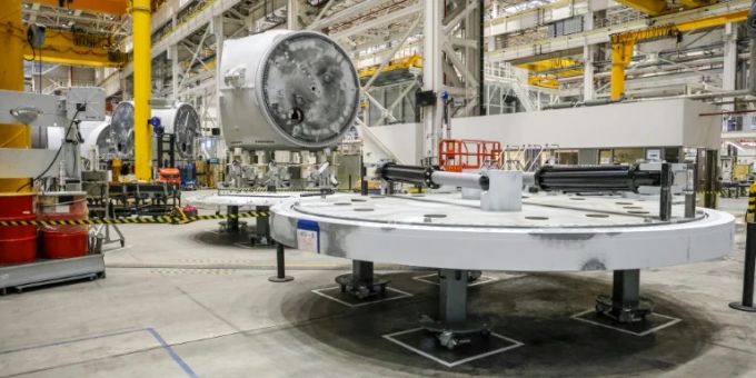 Herstellung von Windkraftanlagen bei Siemens Gamesa in Cuxhaven